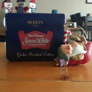 Sleepy from Grolier President's Edition